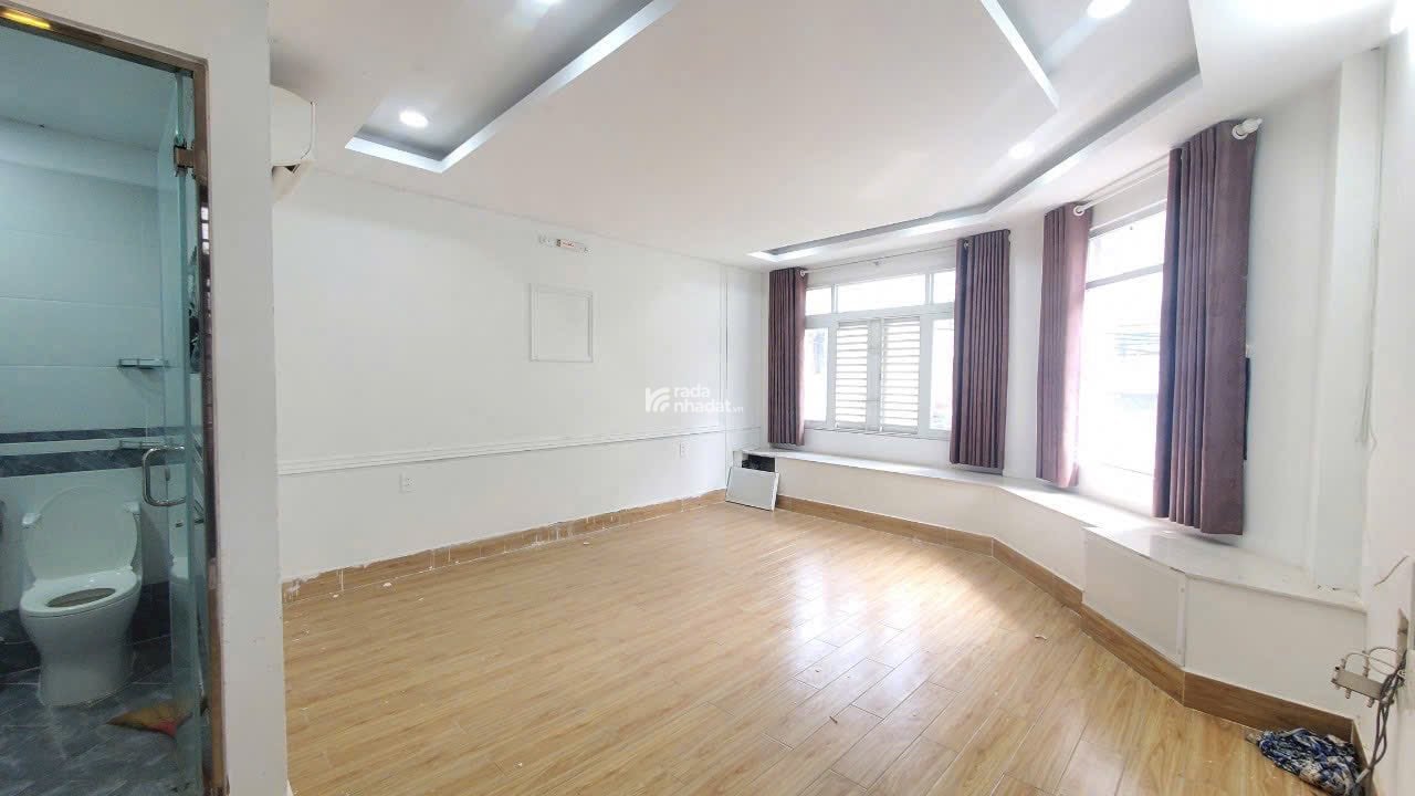 Hẻm xe hơi Phan Xích Long  Nhà mới, 2MT kinh doanh, cho thuê 20tr/tháng