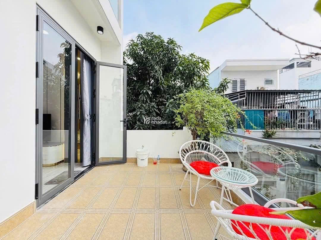 Bán căn nhà đẹp 52,5m2 ngay đường Nguyễn Oanh, Gò Vấp. Giá 5 Tỷ 250. Có sổ riêng chính chủ, hẻm oto