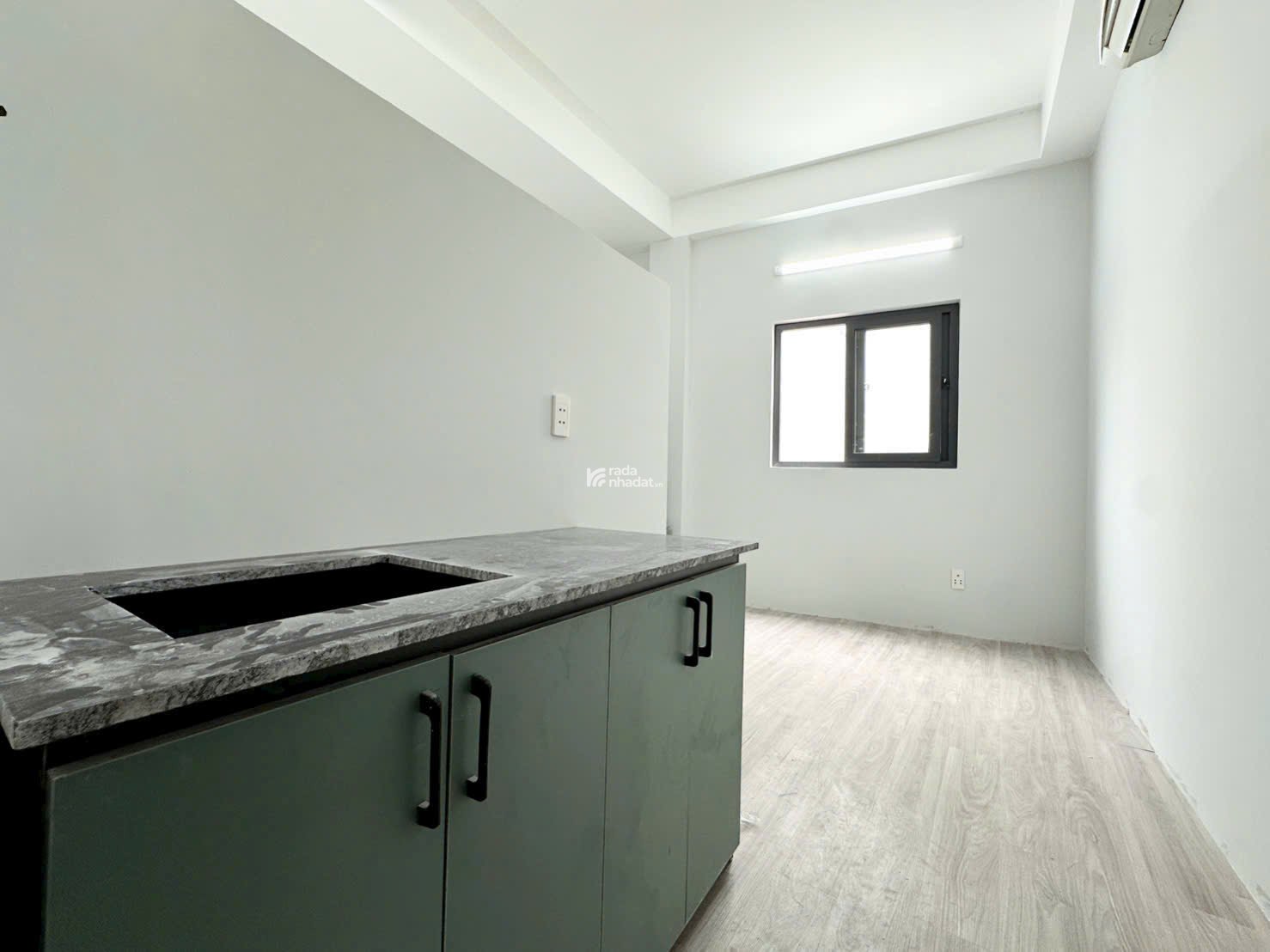 BÁN CHDV 10 PHÒNG FULL NỘI THÁT THU NHẬP 60 TR - 83m2 - 17 TỶ TL  