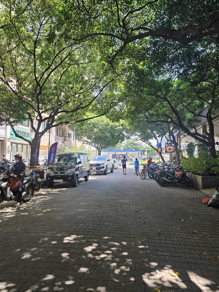 2 MẶT TIỀN KINH DOANH - NGAY CƯ XÁ LỮ GIA - KHU VĂN PHÒNG KINH DOANH SẦM UẤT 