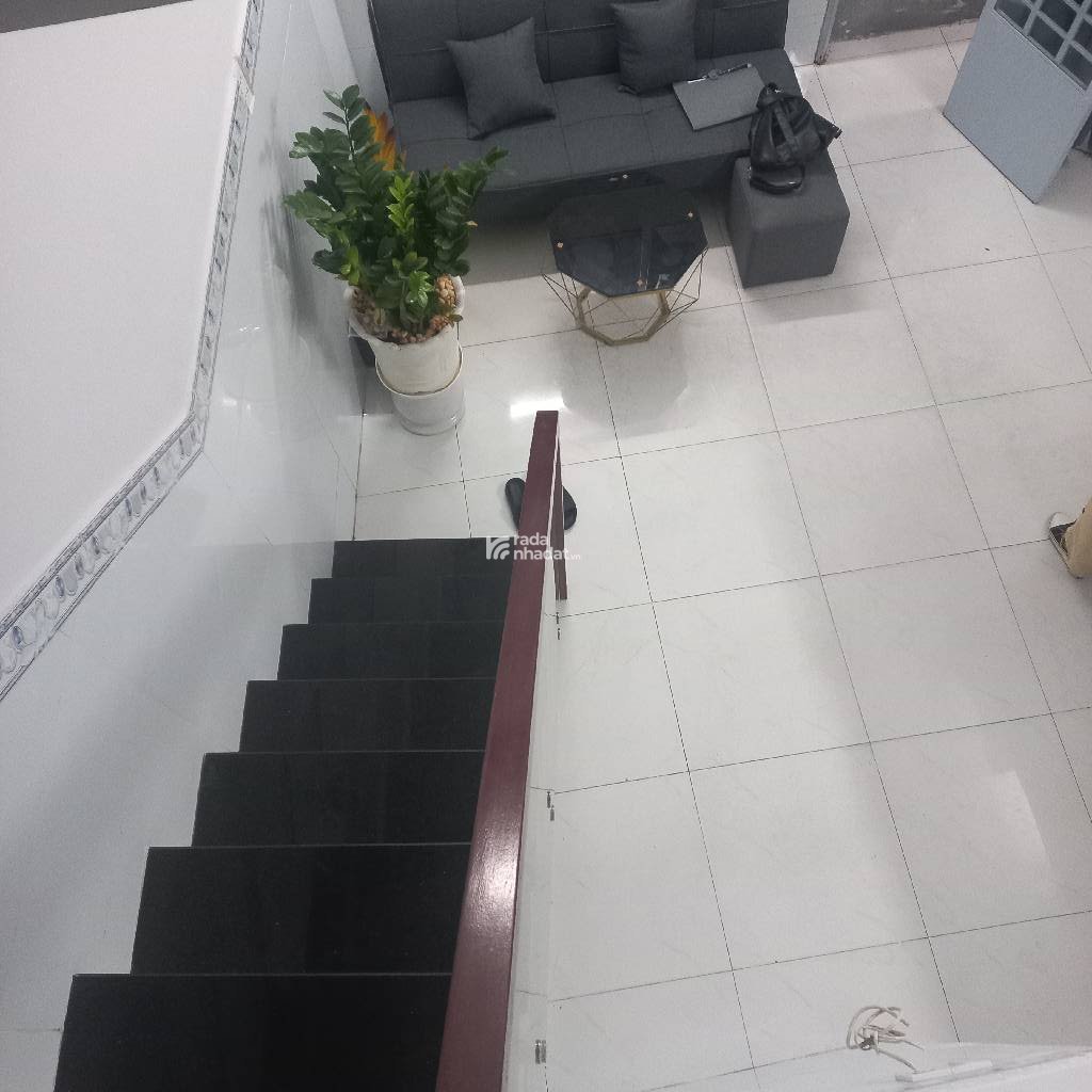 LÔ GÓC HẺM XE HƠI NGUYỄN BẶC, TÂN BÌNH, 50M2 CÓ KC Ở NGAY. GIẢM 350TR CHỈ CÒN 2.8T TL 