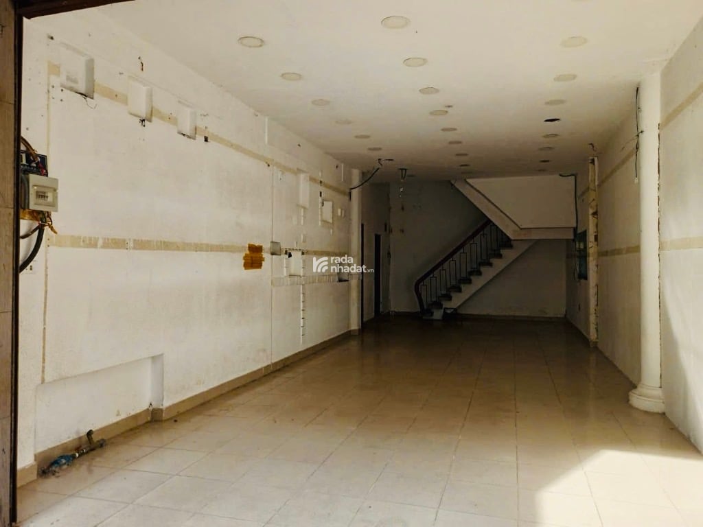 KHU CHỢ TÂN BÌNH, MTKD TÂN XUÂN, TÂN BÌNH, 68M2 CÓ KC Ở NGAY. GIẢM 550TR CHỈ 25.5T 