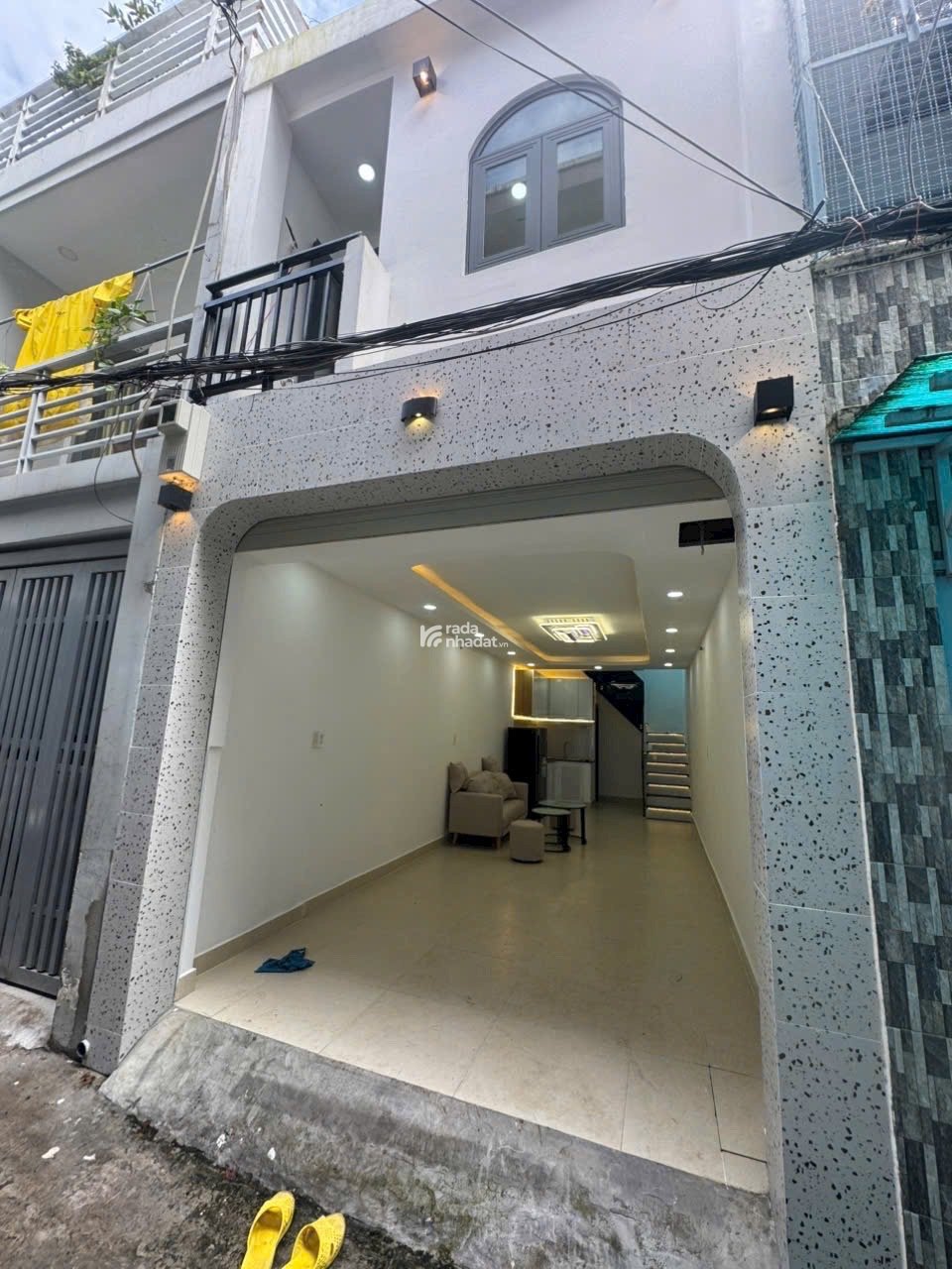 Nhà Đẹp Võ Văn Kiệt Quận 1- 2 Tầng - Full Nội Thất - Chỉ 5.18 Tỷ