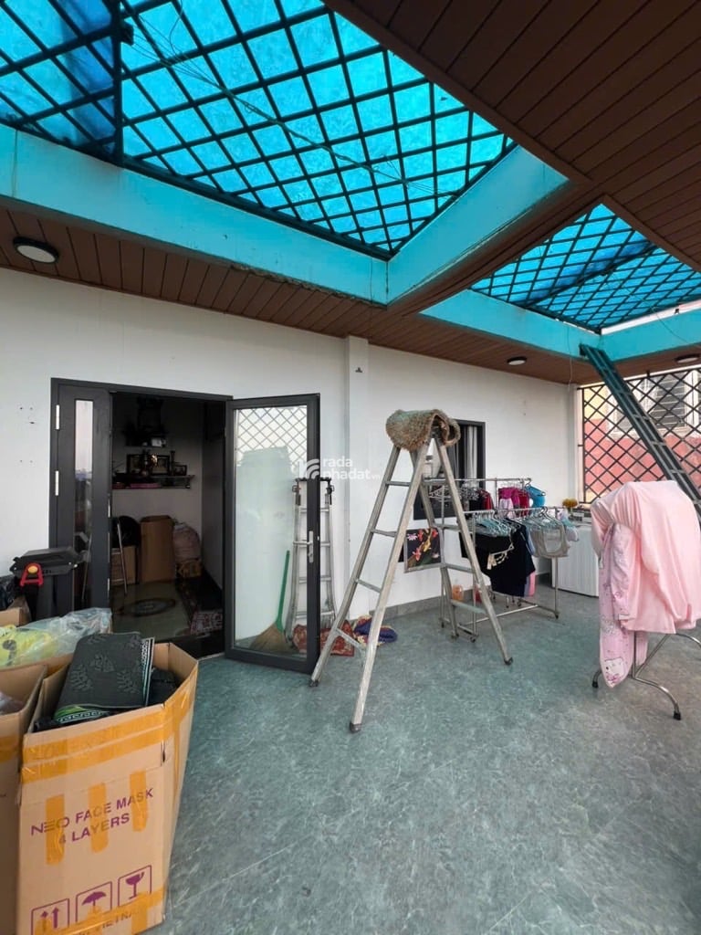 BÁN MẶT TIỀN KÊNH NƯỚC ĐEN 80M2 4 TẦNG GÓC 3 MẶT TIỀN THANG MÁY VIEW CÔNG VIÊN 12.95 TỶ