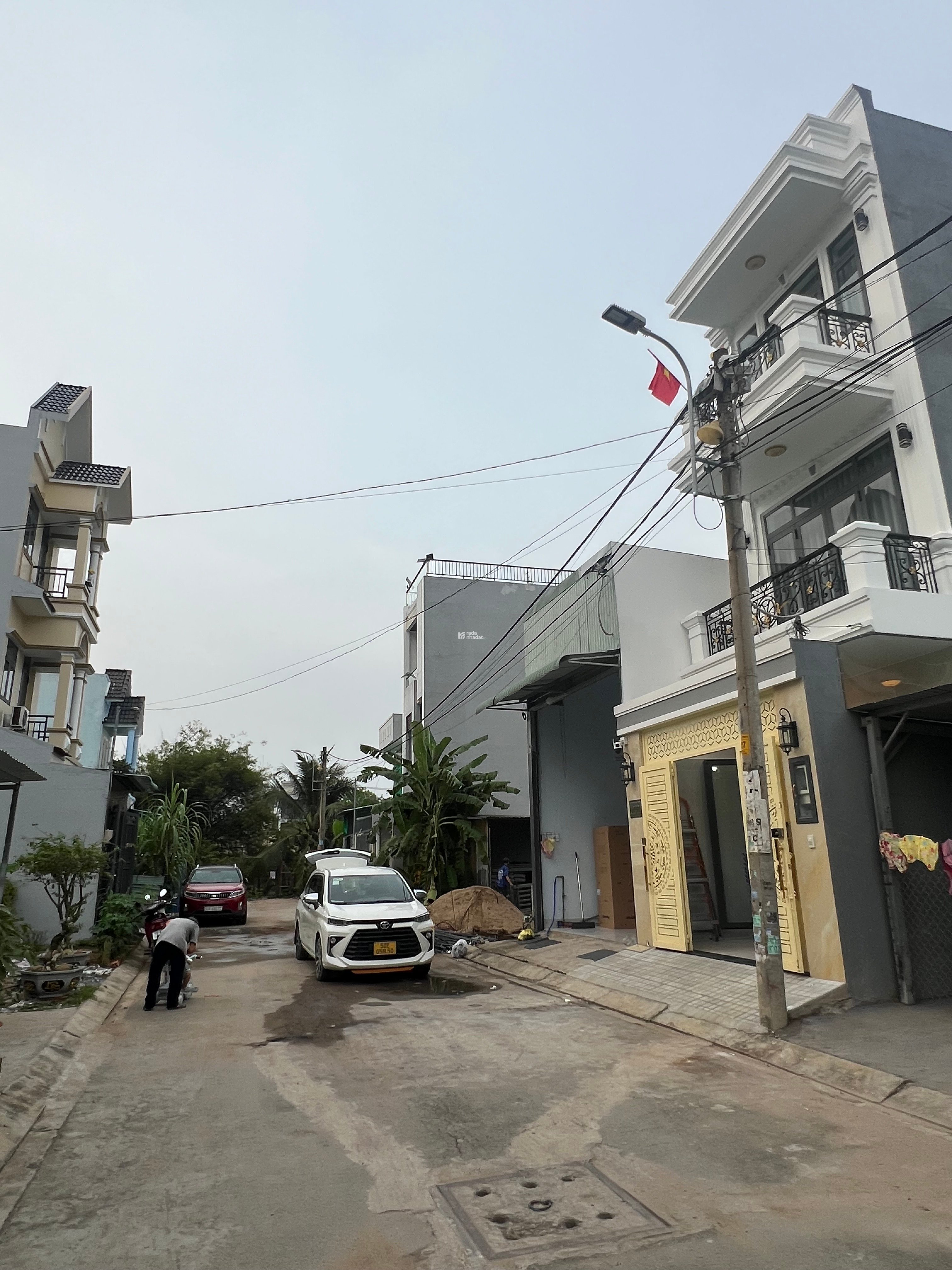 Bán Nhà 3 Tầng Mới Xây, Trung Tâm Chợ Long Trường, Q9, 56m2, Giá 5,29tỷ