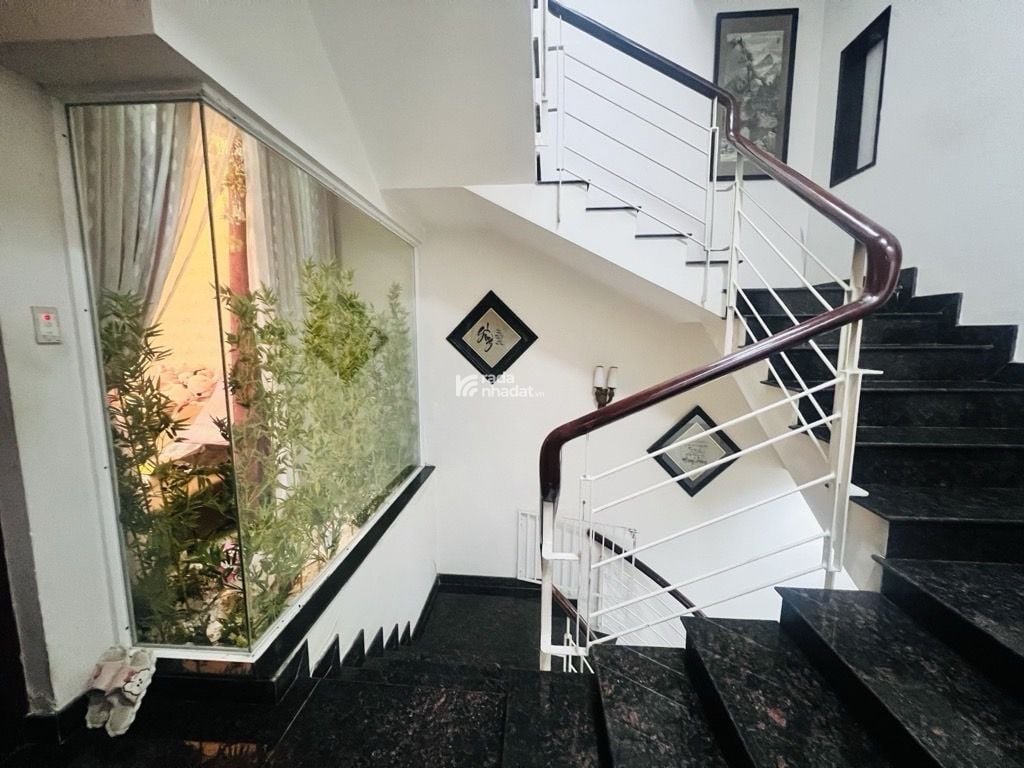 BIỆT THỰ ĐẸP 3 TẦNG 160M2(7.6X21)-KHIẾU NĂNG TĨNH-GIÁ 15.4 TỶ