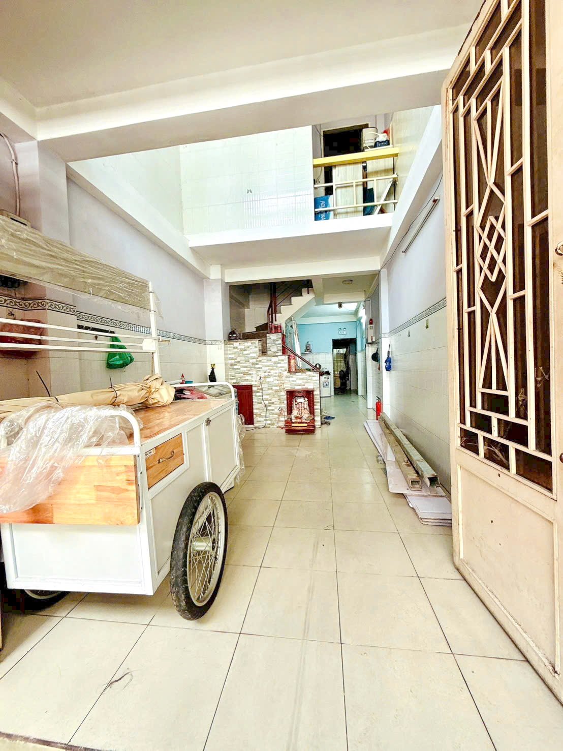 Bán CHDV 13 phòng hẻm 100 đường Dương Bá Trạc P.2 Quận 8