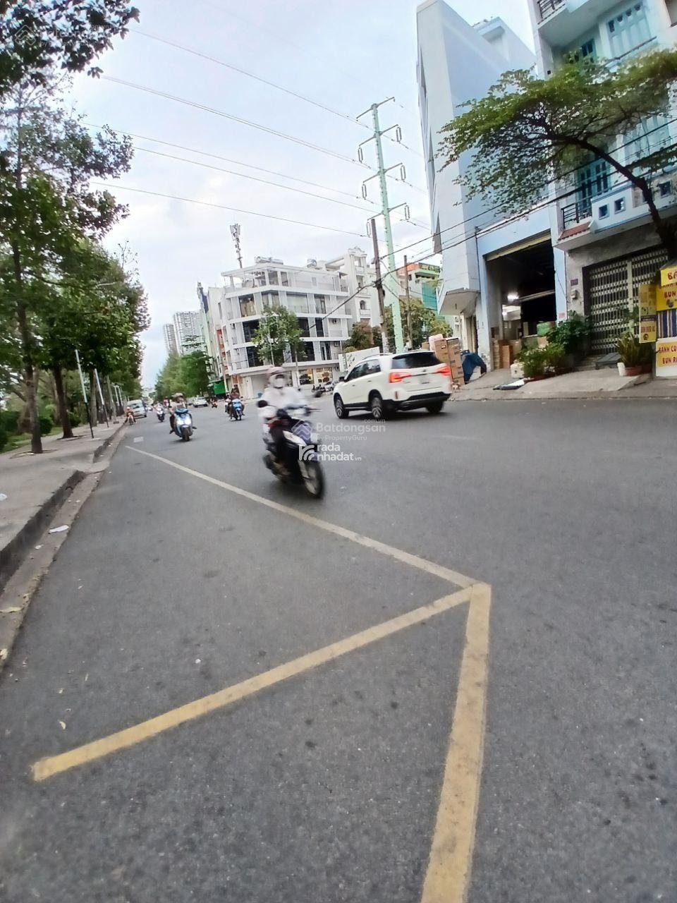 BÁN LÔ ĐẤT ĐƯỜNG VÀNH ĐAI Q6, ĐỐI DIỆN CÔNG VIÊN (4X21) CHỈ 9,99 TỶ
