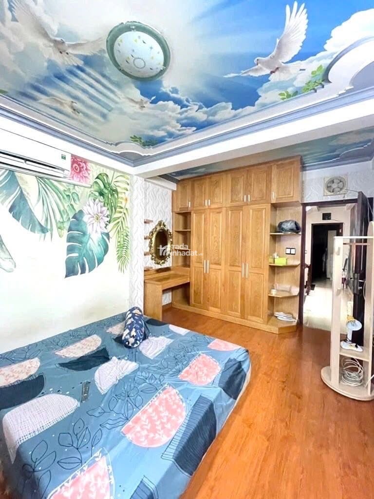 HẺM Ô TÔ - TRẦN HƯNG ĐẠO - 4 TẦNG BTCT -Trần Hưng Đạo P 11 Quận 5