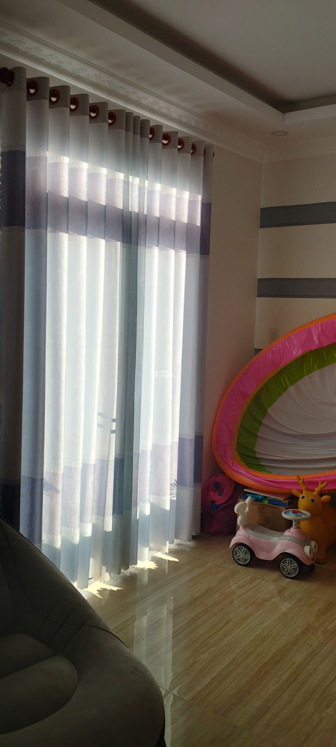 Cực hiếm Nhà 4 tầng siêu đẹp ngay sân banh Thạch Đà dọn vào ở ngay