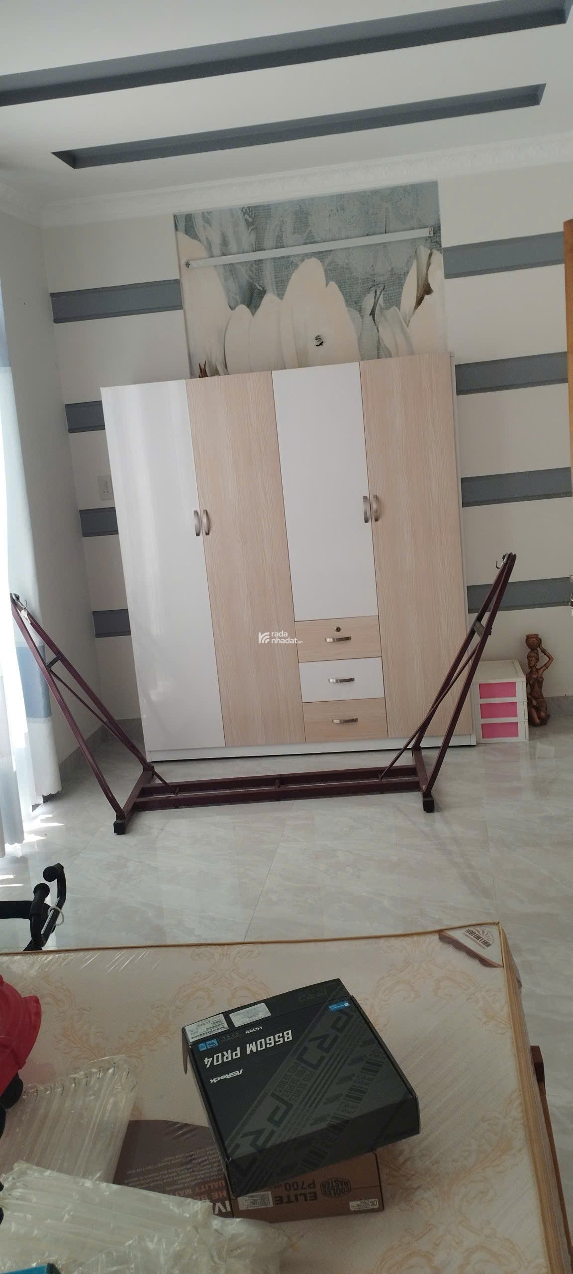 Cực hiếm Nhà 4 tầng siêu đẹp ngay sân banh Thạch Đà dọn vào ở ngay