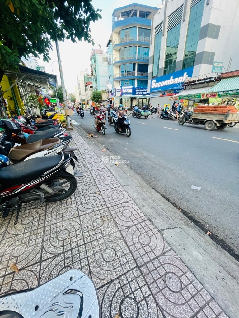  MẶT TIỀN TÂN HƯƠNG - TÂN PHÚ - 210M2 - NGANG 12M - HỢP ĐỒNG THUÊ 3 NĂM 