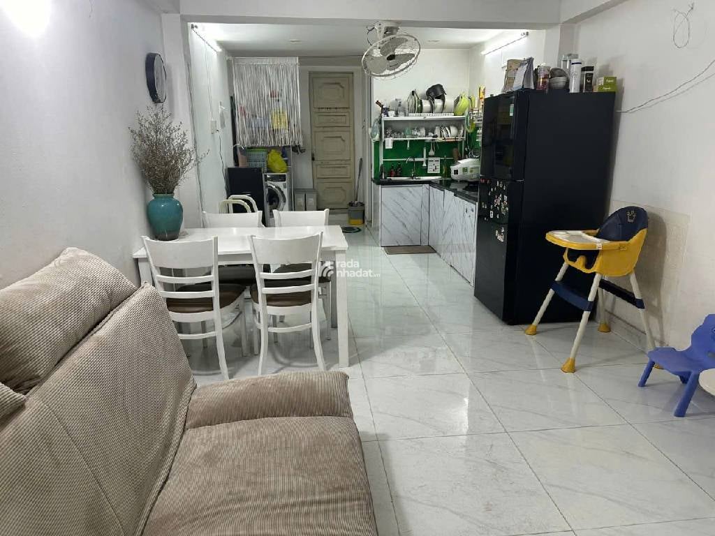HẺM XE HƠI LÊ TRỌNG TẤN, TÂN PHÚ, CHUẨN 48M2 HIẾM CÓ. GIẢM 550TR CHỈ 4.6T TL TỐT