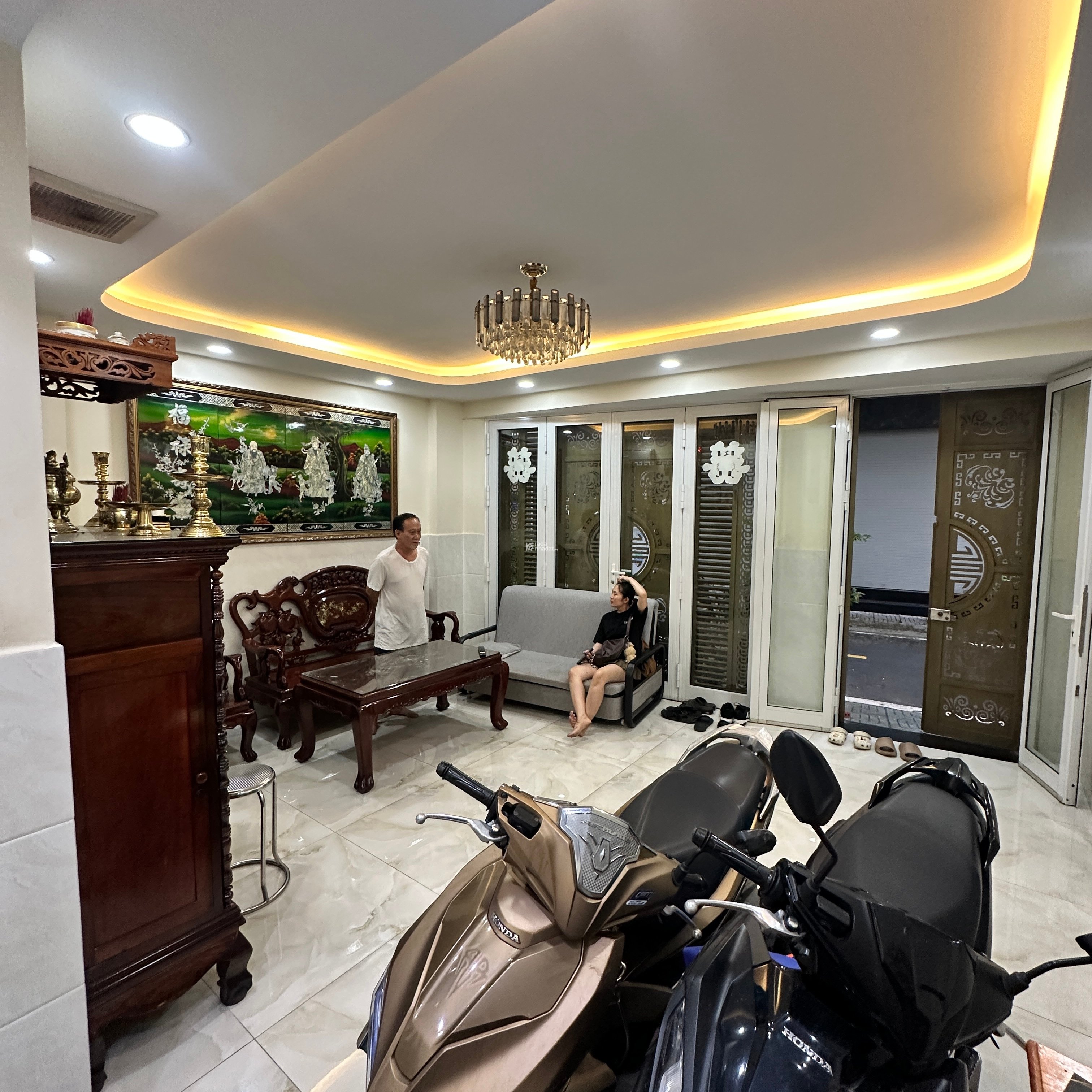 Nhà đẹp giá rẻ gia đình bình tân