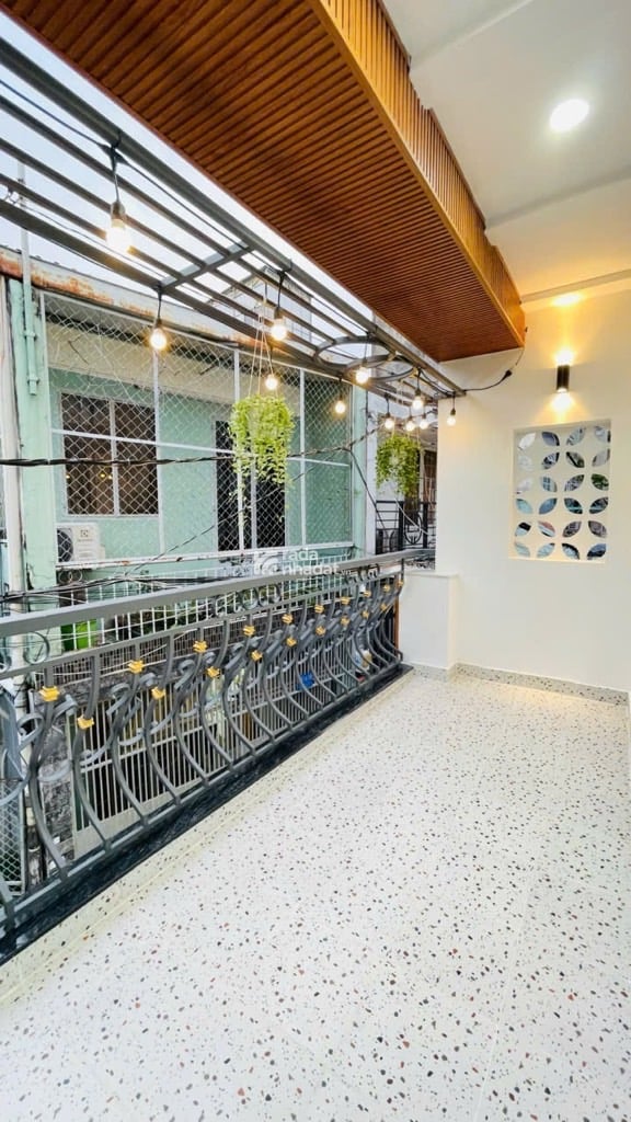 Nhà mới 100% hẻm Tân Kỳ Tân Quý 56m2 2 tầng 5,98 Tỷ