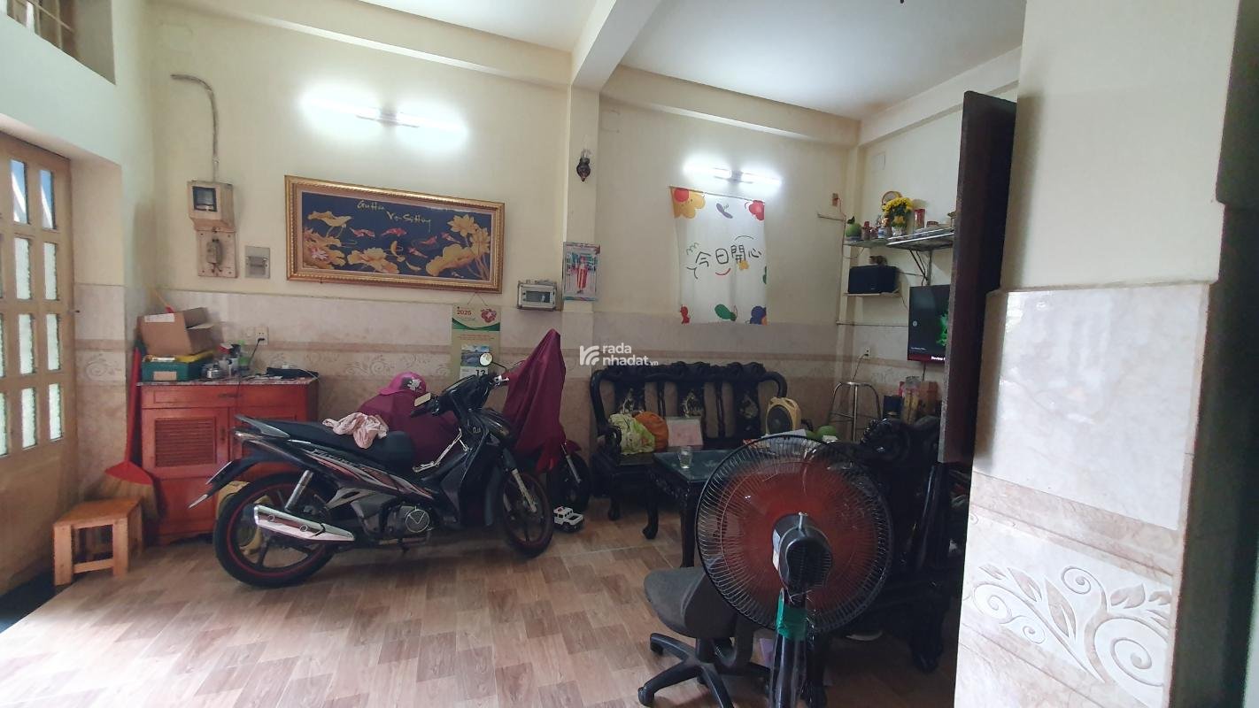 NHÀ CHÍNH CHỦ 01 ĐỜI - NGANG LỚN 5.5M - HẺM AN NINH SẠCH SẼ - TIỆN XÂY MỚI SỔ CN ĐỦ