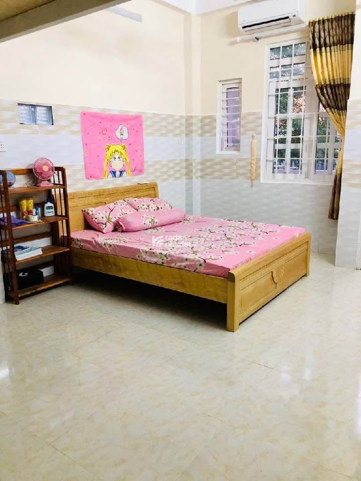 GẦN CHỢ TÂN HƯƠNG 2 MẶT HXH  DÒNG T.IỀN 15  80M  3 TẦNG  5PN NHỈNH 7