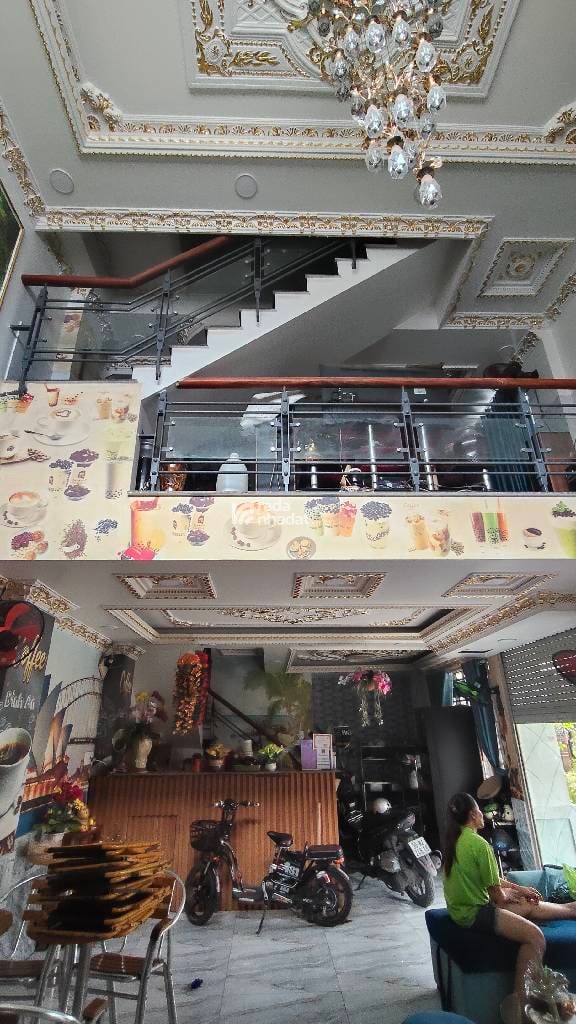 BÌNH TÂN- BÁN  NHÀ  GÓC 2 MT KD CÓ DÒNG TIỀN 12TRIỆU 1 THÁNG .DT 5.7x 11.4 