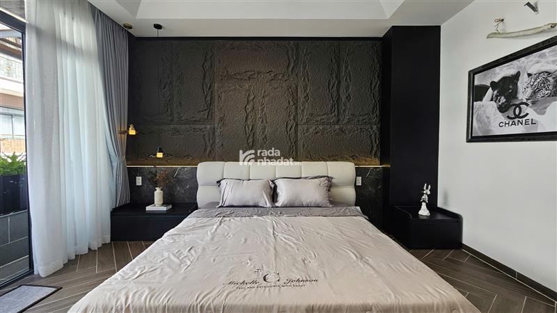 Huỳnh Tấn Phát (cách Phú Mỹ Hưng 3 phút); 4x16m; nhà đẹp 4 tầng tìm chủ mới vào ở ngay