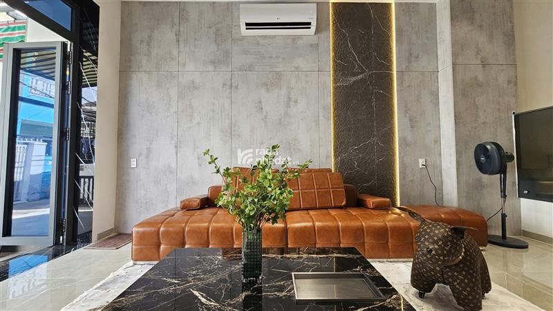 Huỳnh Tấn Phát (cách Phú Mỹ Hưng 3 phút); 4x16m; nhà đẹp 4 tầng tìm chủ mới vào ở ngay