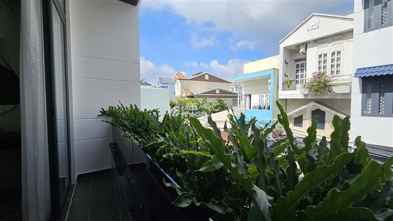 Huỳnh Tấn Phát (cách Phú Mỹ Hưng 3 phút); 4x16m; nhà đẹp 4 tầng tìm chủ mới vào ở ngay