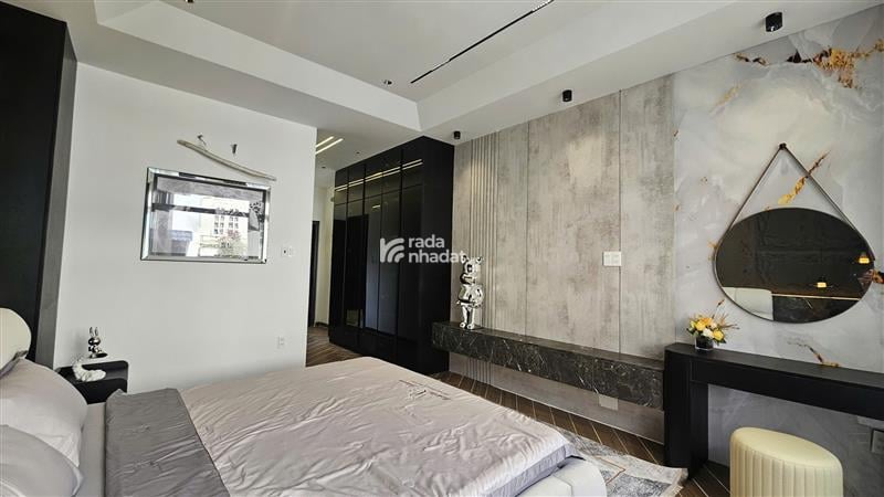 Huỳnh Tấn Phát (cách Phú Mỹ Hưng 3 phút); 4x16m; nhà đẹp 4 tầng tìm chủ mới vào ở ngay