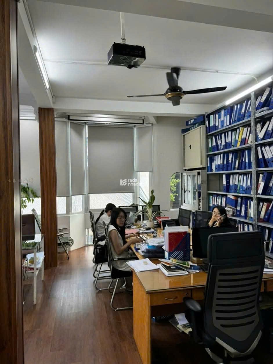 Bán nhà HXH 6m Hoàng Văn Thụ, Tân Bình. DT 4 x16, 5 tầng. Gía chỉ 12,9 tỷ TL.