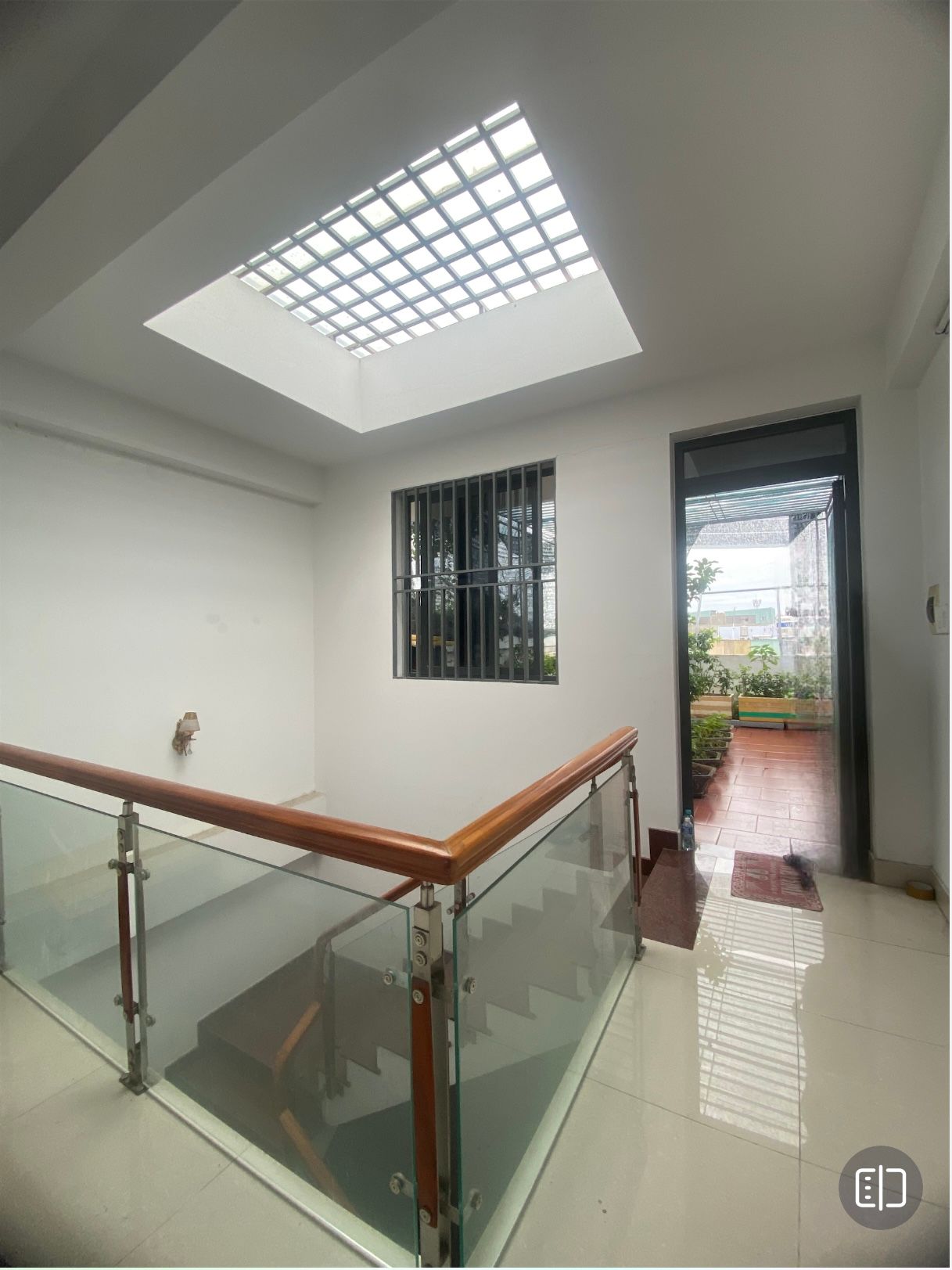 Bán nhà HXH 6m Vườn Lài, 72m2, 5 tầng, full nội thất, chỉ 9.5 tỷ TL