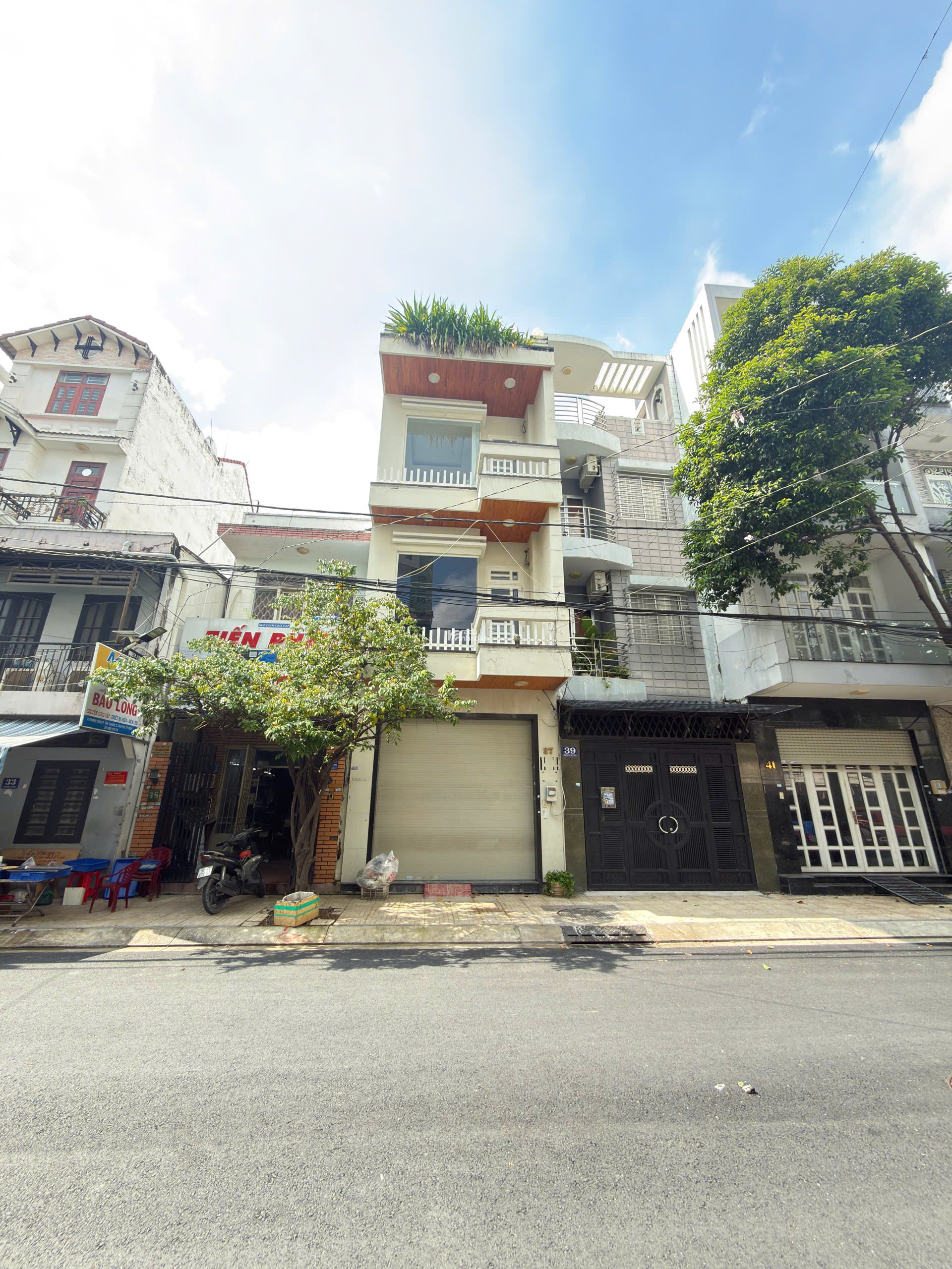 Nhà mặt tiền đường Thành Công 4x18m, khu bàn cờ an ninh ngay sát Lũy Bán Bích