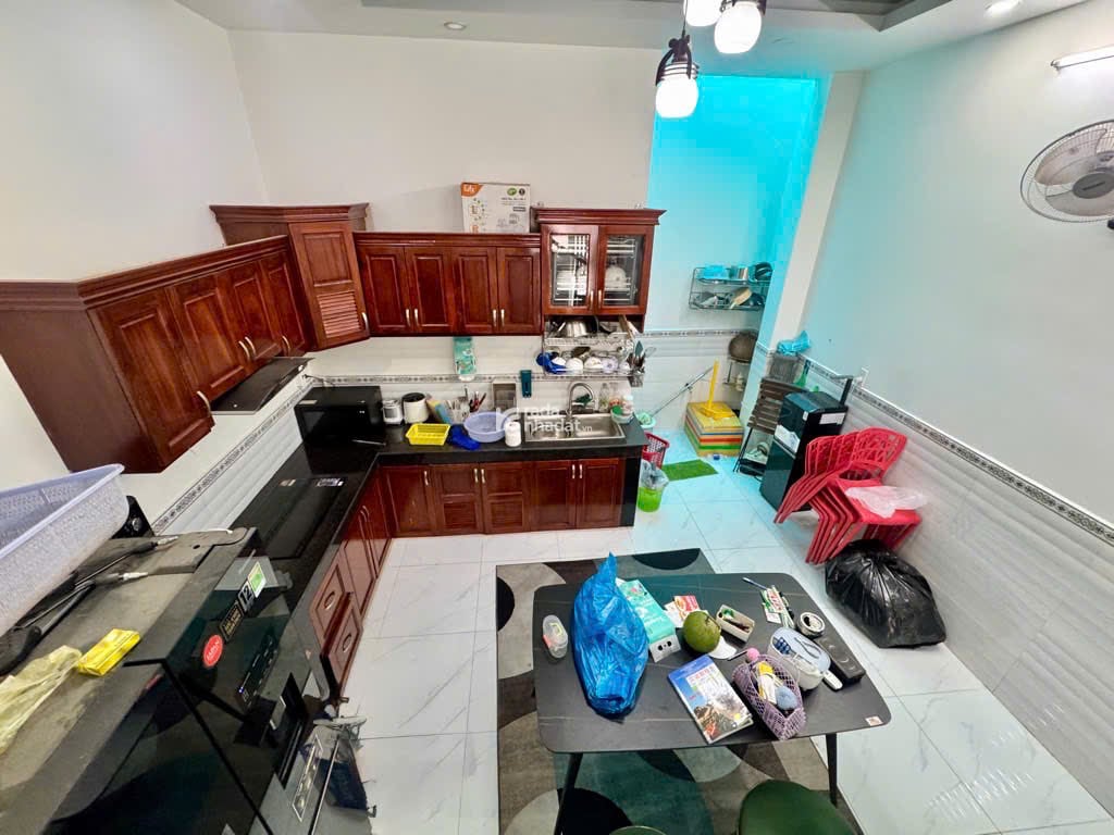 Nhà Phố 4PNgủ, 5WC Ngay Cổng chính máy bia Heiniken Lê Văn Khương P Hiệp Thành Q 12