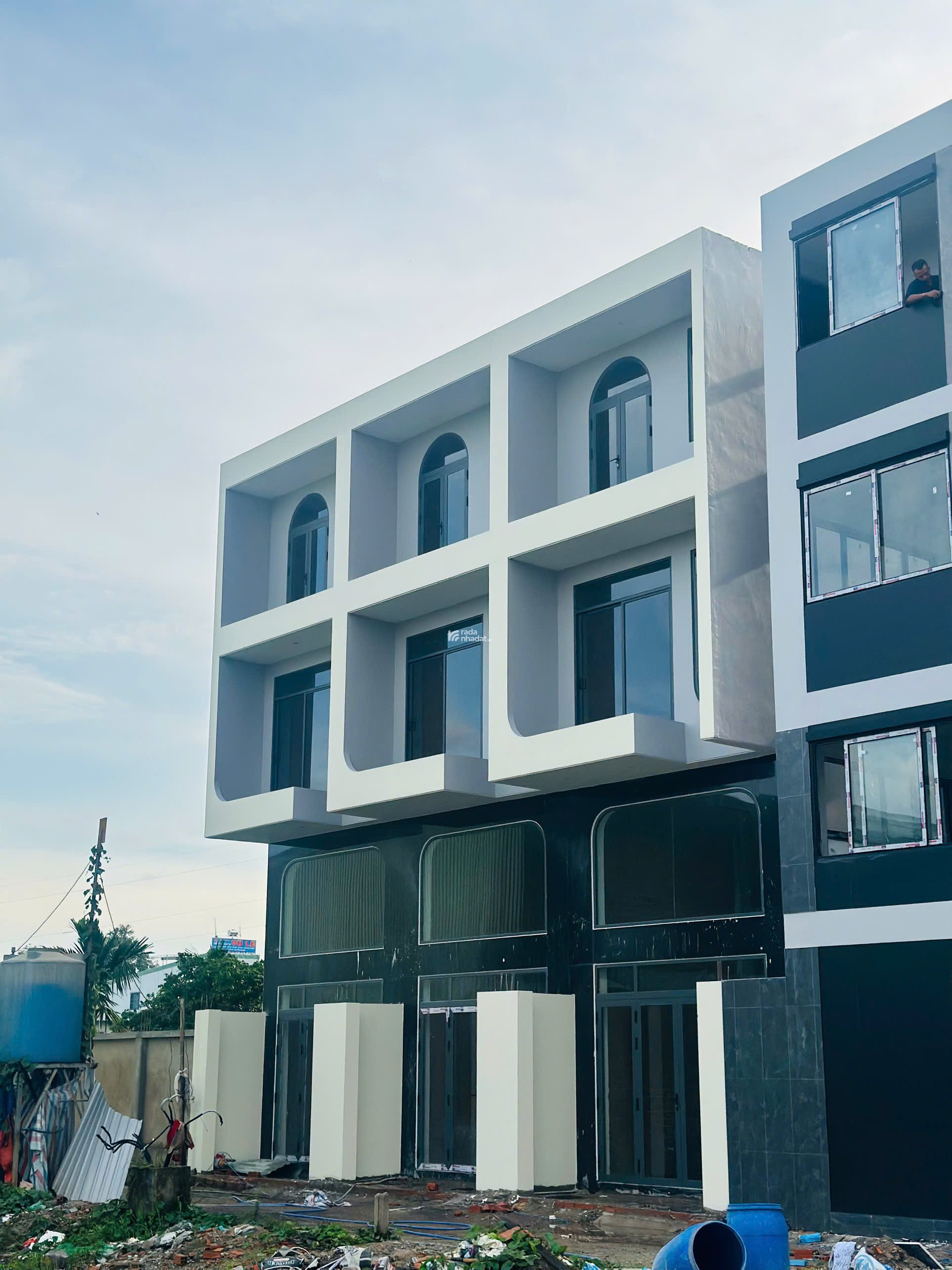 BÁN GẤP ĐẤT CHỢ ĐẦU MỐI THỦ ĐỨC 50M2 FULL THỔ CƯ GIÁ 2 TỶ 750 SHR SANG TÊN CÔNG CHỨNG NGAY