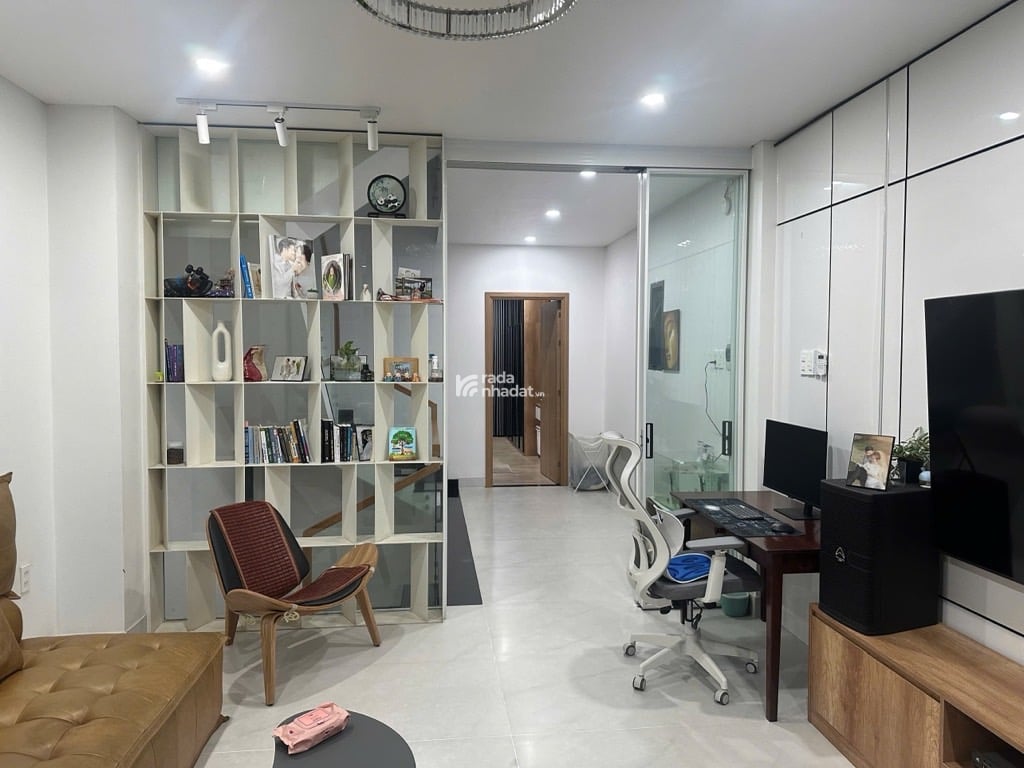 SÁT MTKD KÊNH 19 THÁNG 5, TÂN PHÚ, CHUẨN 75M2 HIẾM CÓ. GIẢM 550TR CHỈ 8.8T TL TỐT
