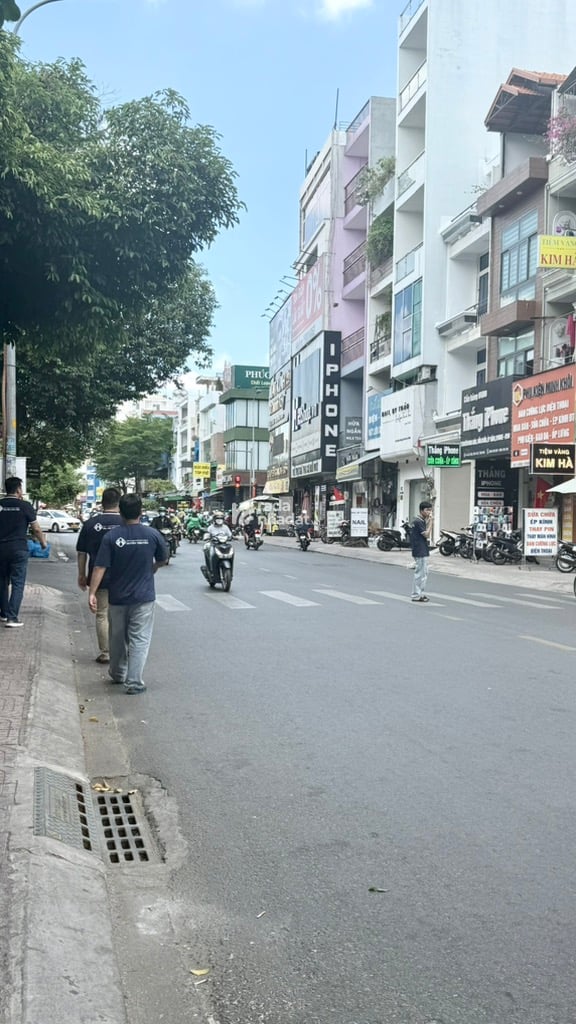 NHÀ TÂN PHÚ - GÒ DẦU - MẶT TIỀN KINH DOANH - 7x19M - NGAY AEON MAIL