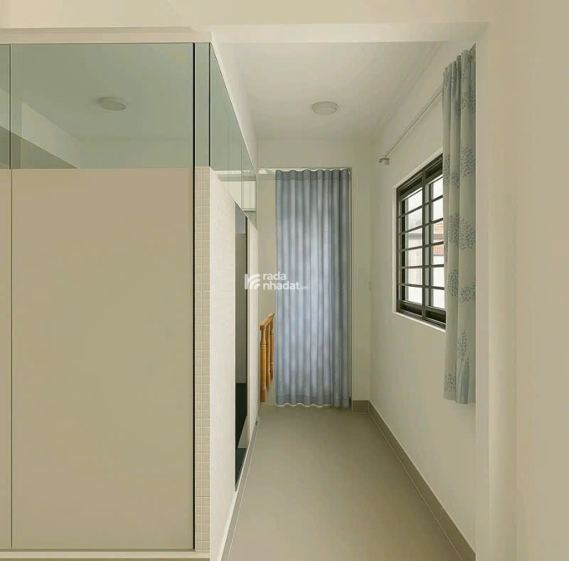 Bán nhà Quận 3 - Lê Văn Sỹ - 3.8 x 8.4 m - 2 Tầng - 6 tỷ