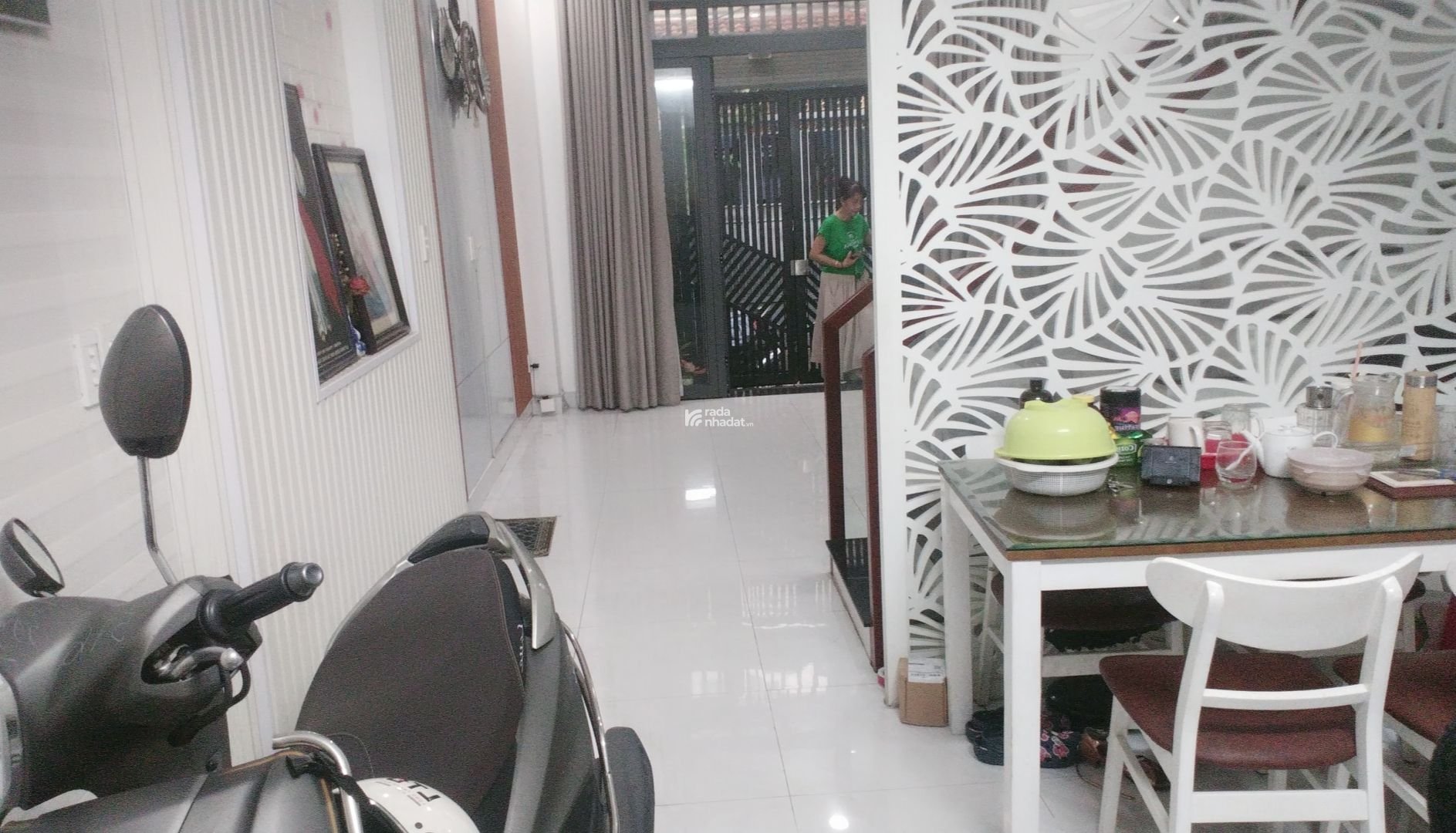 Nhà đẹp HXH Cách Mạng Tháng 8, 45m2, 4 tầng, TẶNG nội thất, chỉ 7.4 tỷ TL