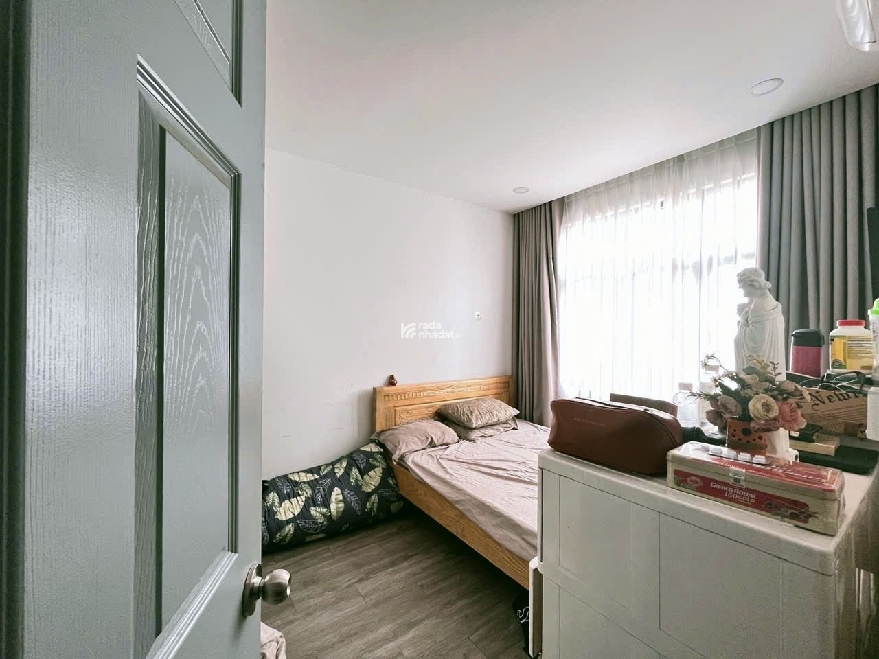 Nhà đẹp HXH Cách Mạng Tháng 8, 45m2, 4 tầng, TẶNG nội thất, chỉ 7.4 tỷ TL