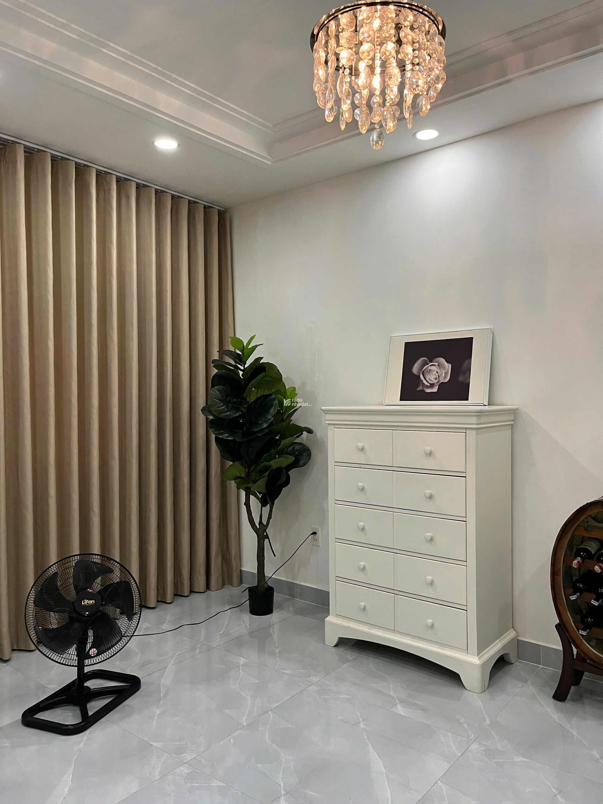 BÁN NHÀ MẶT TIỀN CÔ GIANG QUẬN 1- 21 TỶ 