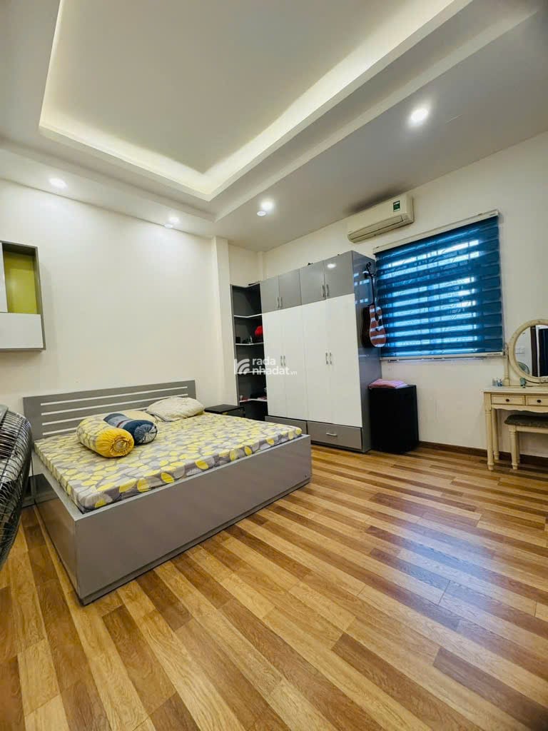 BÁN NHÀ MẶT TIỀN ĐƯỜNG KHU TÊN LỬA (4,5m x 12m x 4 TẦNG) GIÁ 8,4 TỶ TL