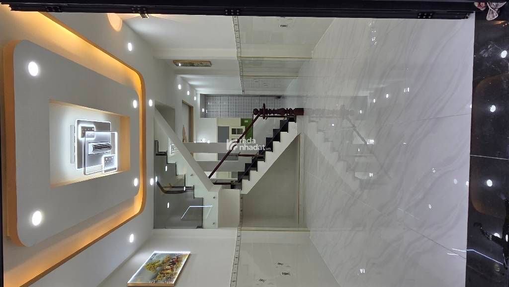 Bán nhà gần nguyễn sơn bình long 