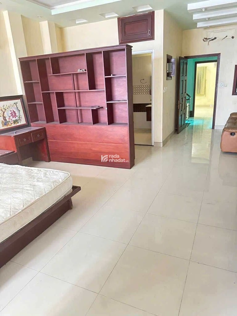 BÁN GẤP CHDV MẶT TIỀN ĐƯỜNG KINH DOANH KHU VIP K300 - 5 TẦNG 11PN,NGANG 5M, GIÁ NHỈNH 15 TỶ