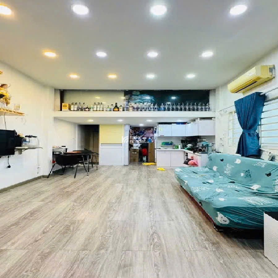 Bán nhà Hẻm xe hơi 7m Lạc Long Quân - Quận Tân Bình - DT 3.3 x 6.2 m - Giá 5.2 tỷ