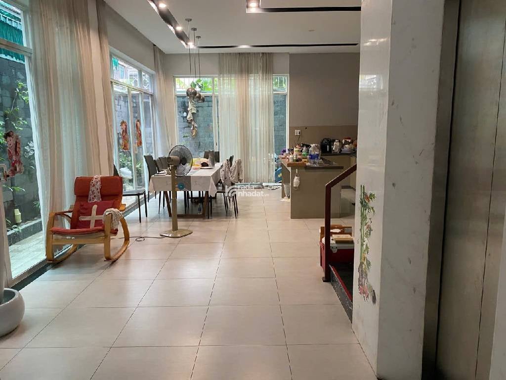 Biệt Thự 3 Tầng Có Thang Máy – Mặt Tiền Thanh Nga – PHƯỚC LONG B Q9 - 7x22m – BTCT – NHỈNH 21TỶ TL.