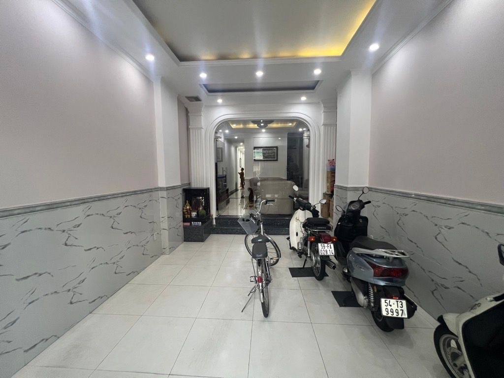 MẶT TIỀN KINH DOANH SIÊU ĐỈNH TÂN PHÚ SÁT QUẬN 11, VÀ GẦN TÂN BÌNH, 98M2 (424.5), 5 TẦNG BTCT MỚI