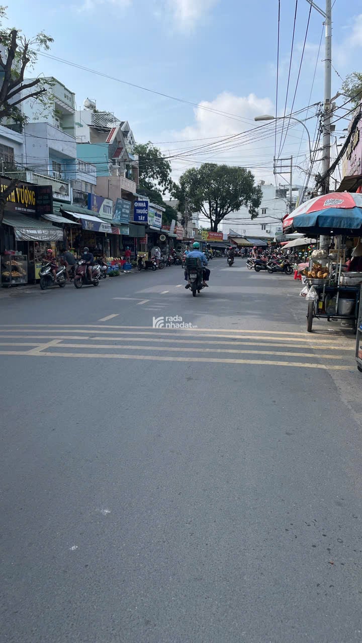 NHÀ MỚI XÂY XONG MẶT TIỀN ĐƯỜNG TRẦN THỊ CỜ-P THỚI AN-QUẬN 12