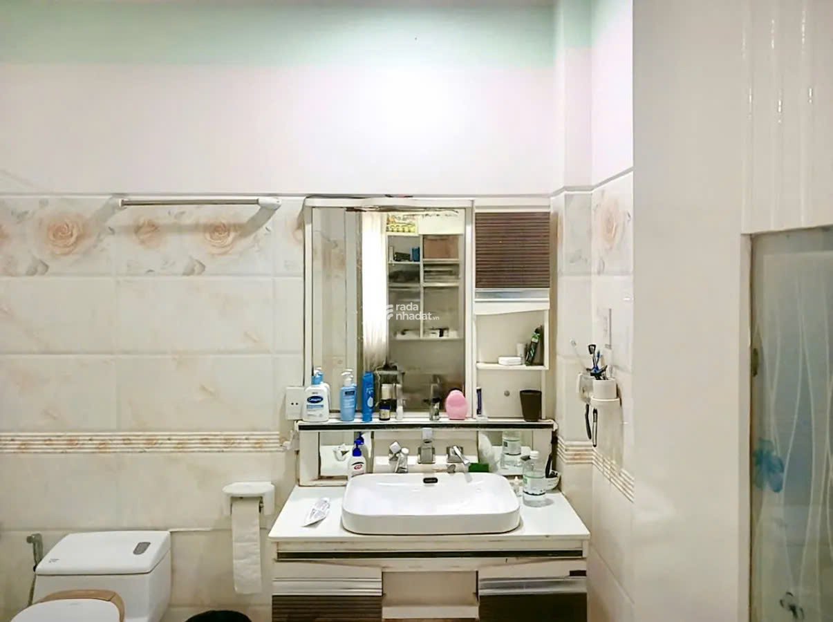 Biệt thự 3 tầng lộng lẫy ngay Celedon City, 172m2, đẳng cấp đỉnh cao