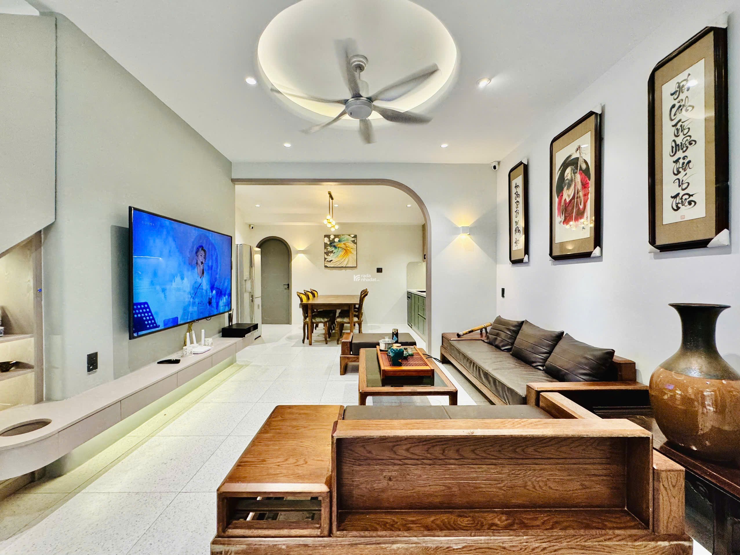 HOT: BÁN NHÀ FULL NỘI THẤT CAO CẤP 29// HOÀNG HOA THÁM, P6 BÌNH THẠNH