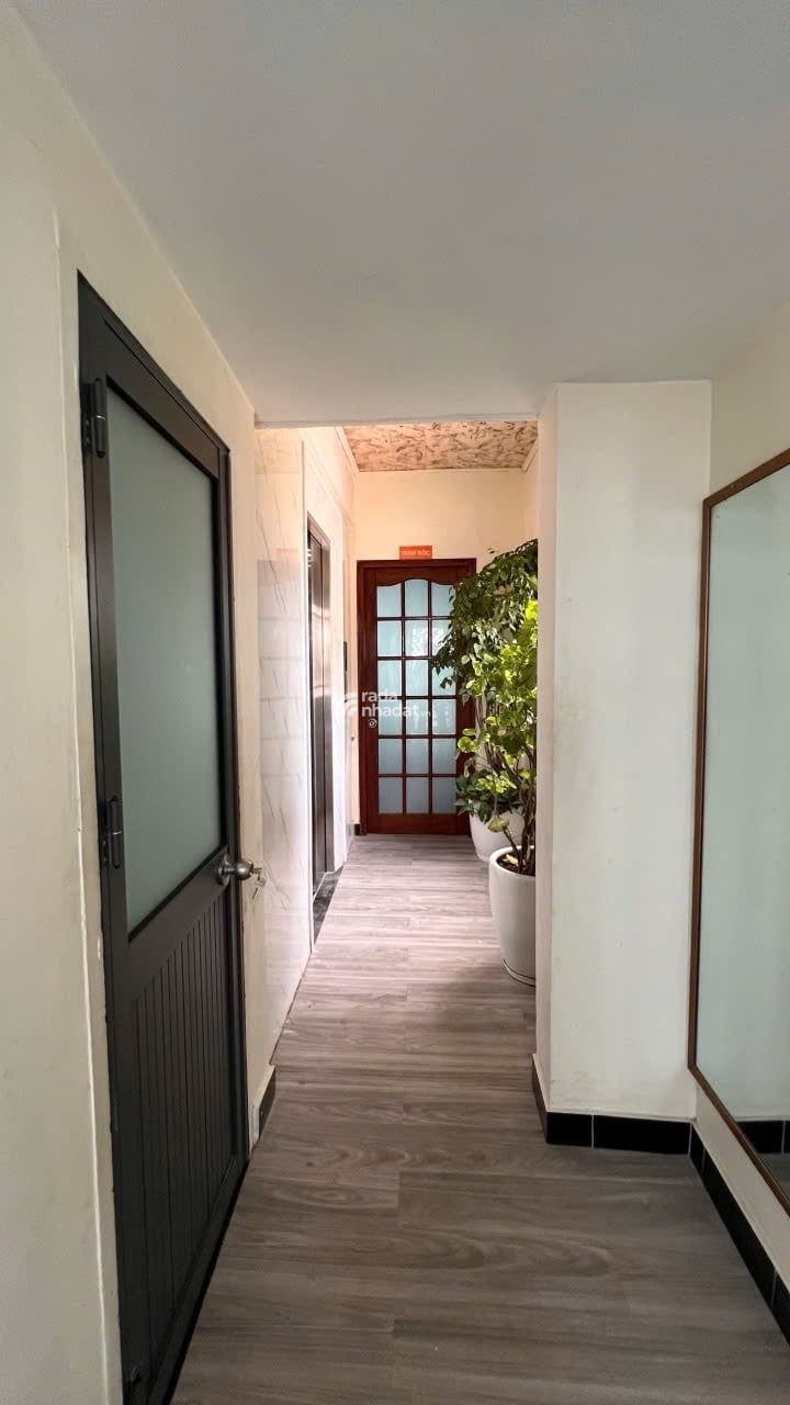 BÁN NHÀ HẺM ĐẸP ĐANG KHAI THÁC CHDV LÝ THƯỜNG KIỆT - 4x17M NGAY TRUNG TÂM Q.11 - GIÁ CHỈ 14.9 TỶ 
