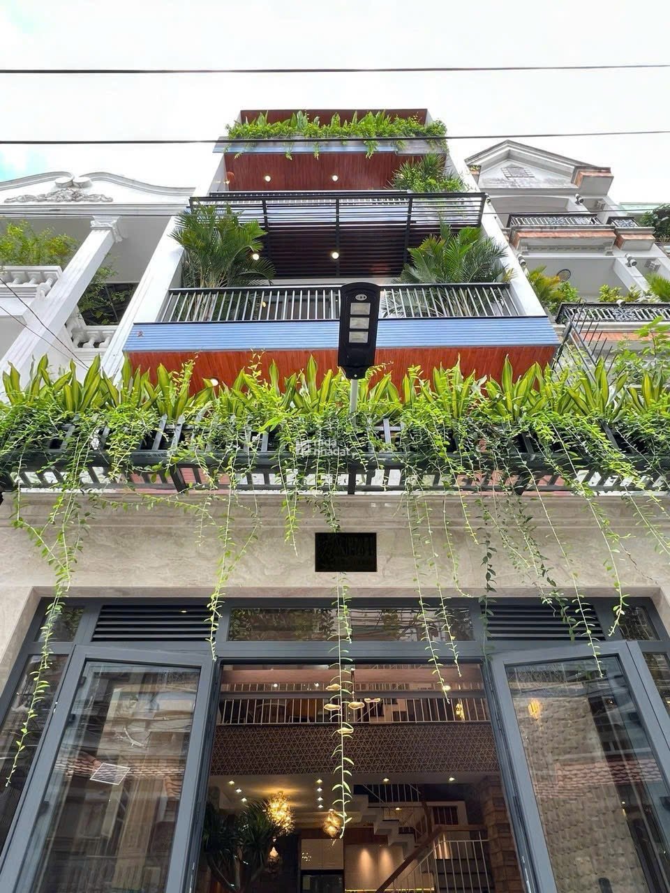 Hàng giá ngộp ngay Phan Văn Trị, Bình Thạnh, gần ĐH Văn Lang, 40m2 SHR giá 2 tỷ 550 TL