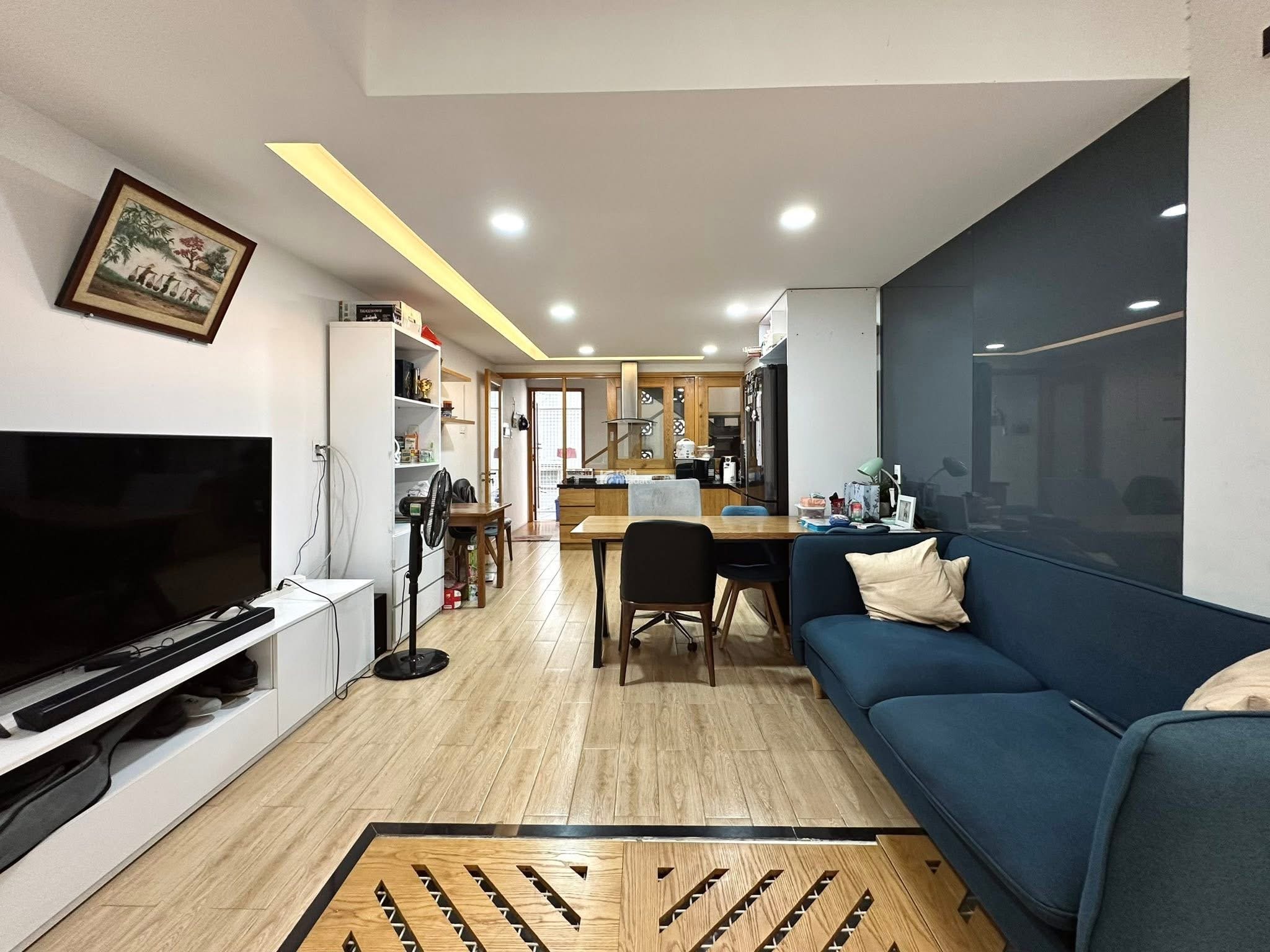 BÁN NHÀ 5 TẦNG  MẶT TIỀN NGUYỄN HẬU - TRƯƠNG VĨNH KÝ - DT:65M2 - NGỘP 7 TỶ