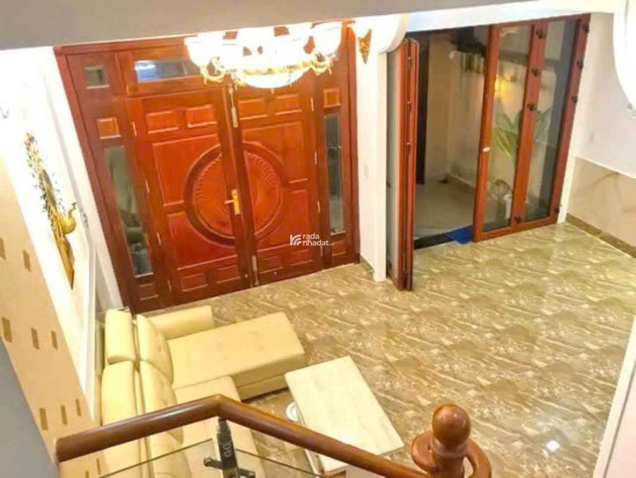 QUAN 7 - NHÀPHỐ XE HƠI NGỦ -- 63M2 NGANG KHỦNG 6M NHỈNH 7( KHÁ HIẾM TRONG KHU VỰC)